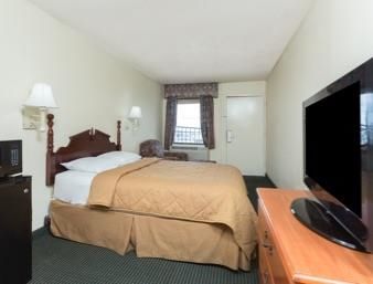 Days & By Wyndham Hotel Vicksburg